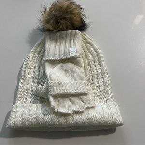 Calvin Klein Pom pom hat and flip-top gloves